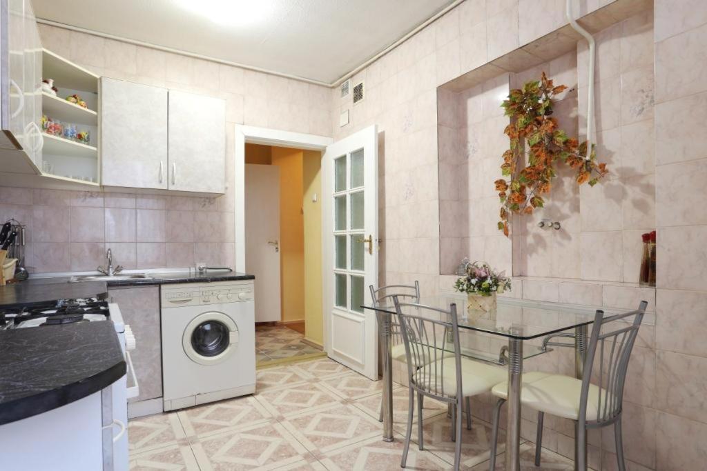 Вулиця 20Г,Мала Житомирська Κίεβο Εξωτερικό φωτογραφία